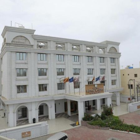 Hotel Roma Kristo Dwārka Buitenkant foto