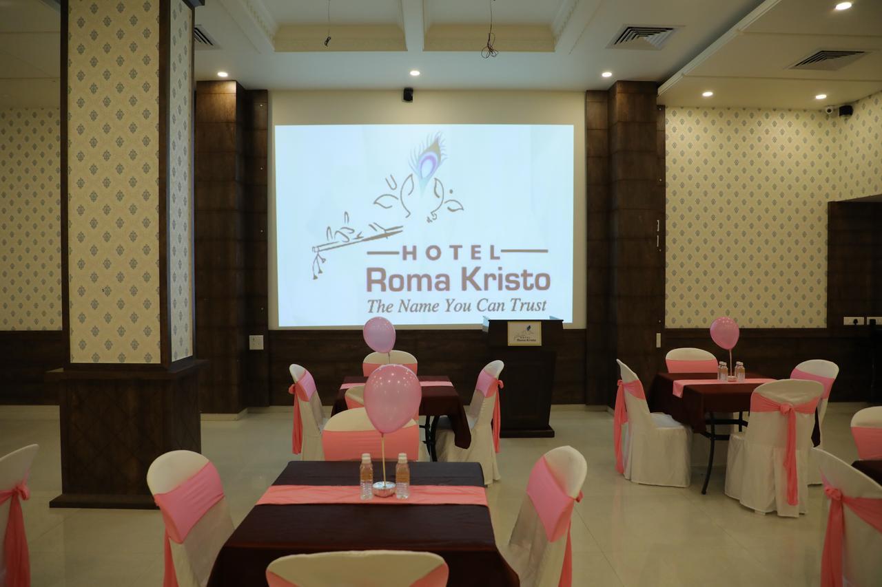 Hotel Roma Kristo Dwārka Buitenkant foto